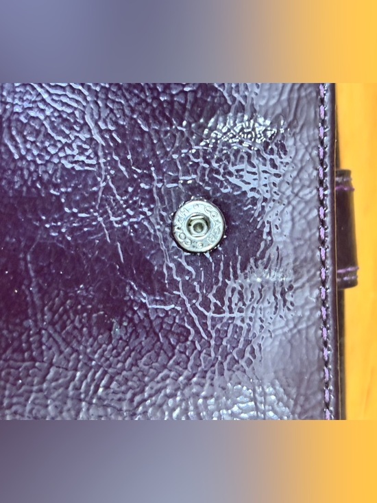 Coach patent leather wallet. - Picture 10 of 16